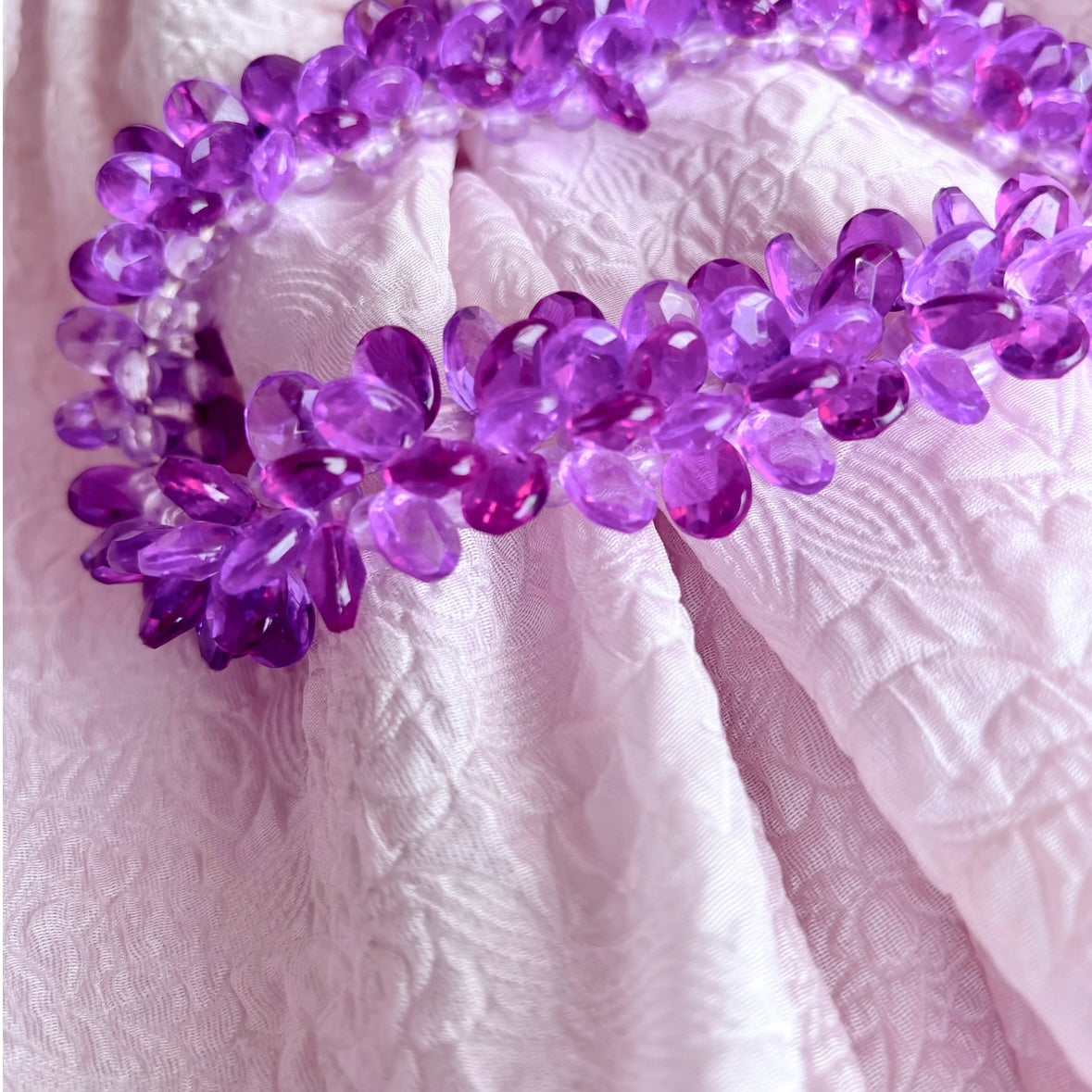 80s Purple Plastic Choker