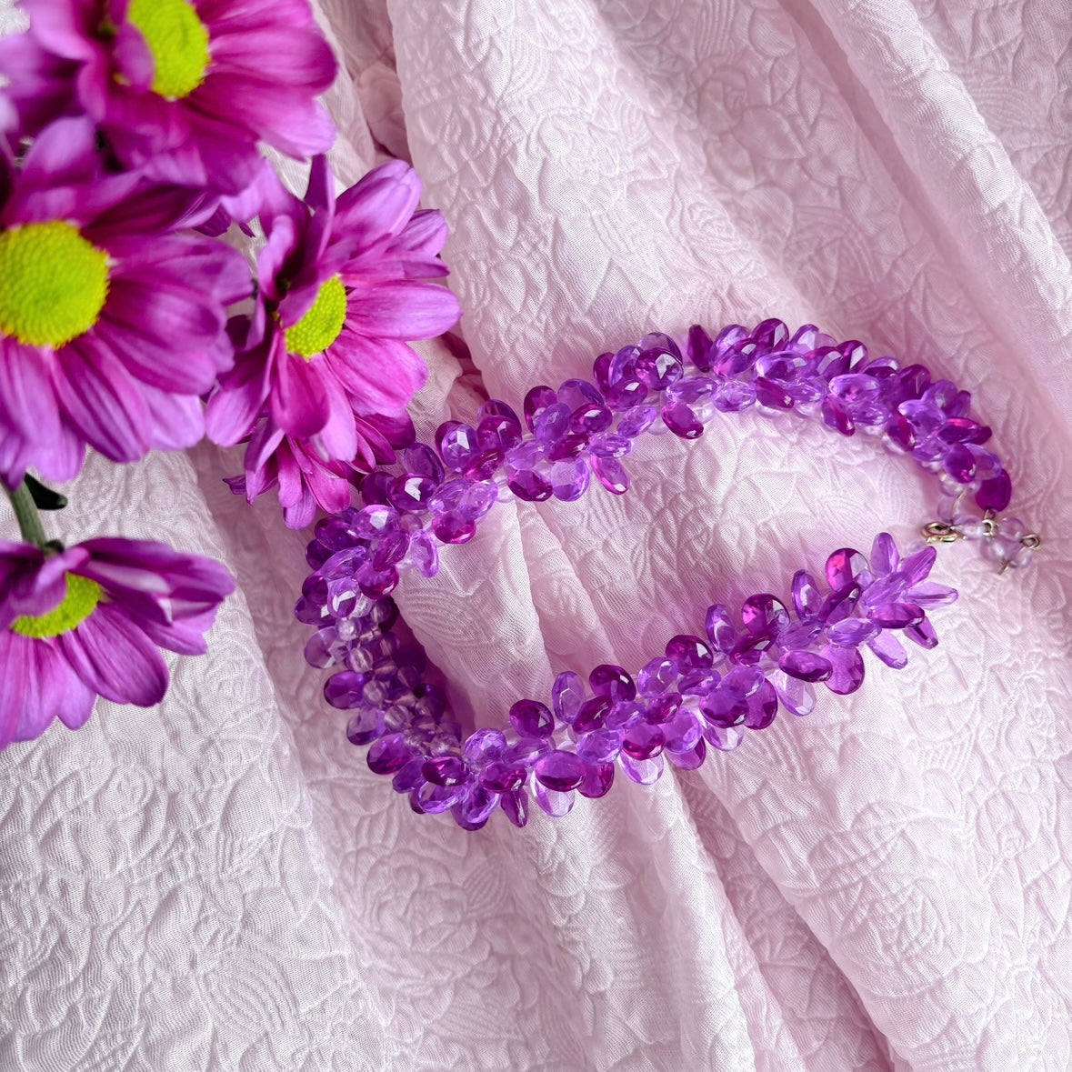 80s Purple Plastic Choker