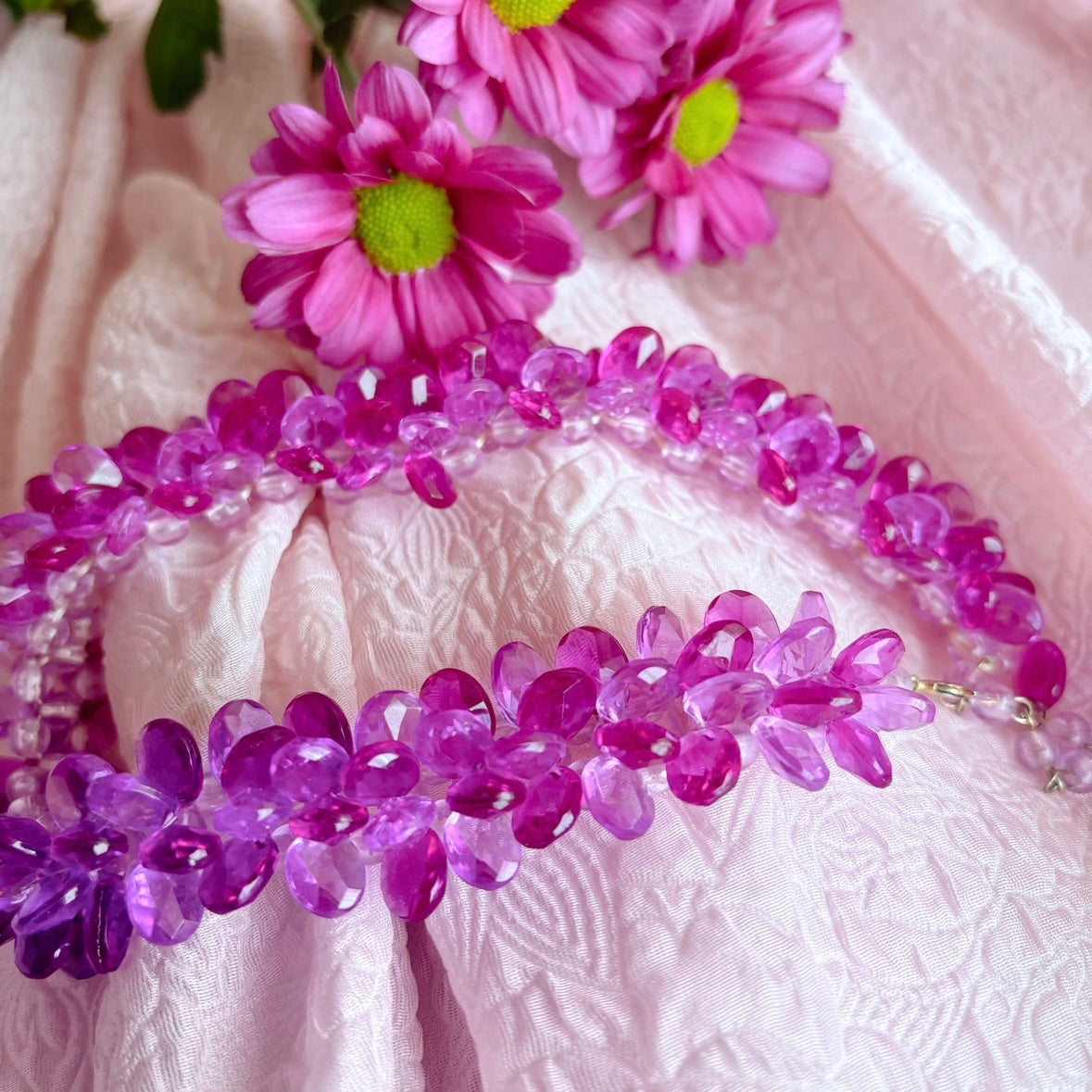 80s Purple Plastic Choker