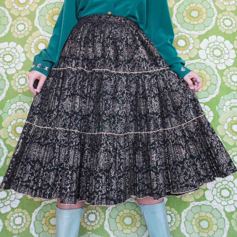 Black cotton pleated skirt