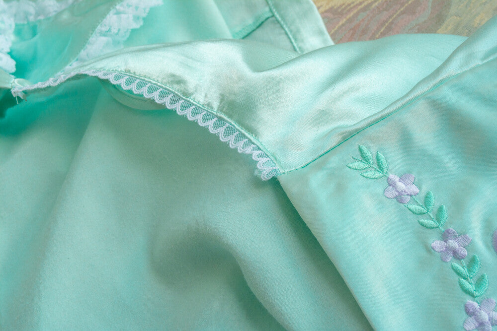 Mint green robe M/L