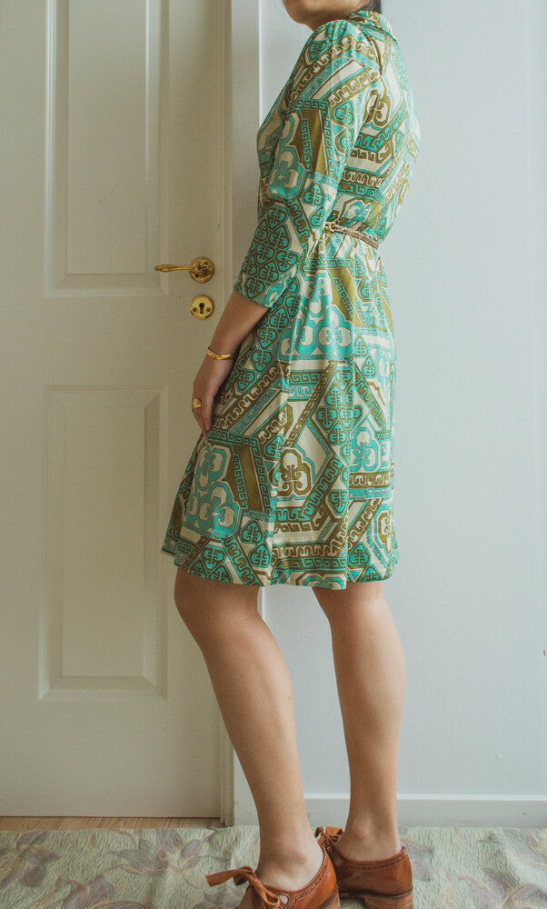 Green retro dress S