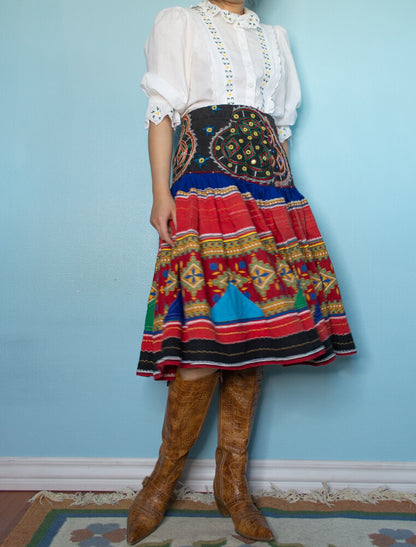 Boho embroidery skirt M/L