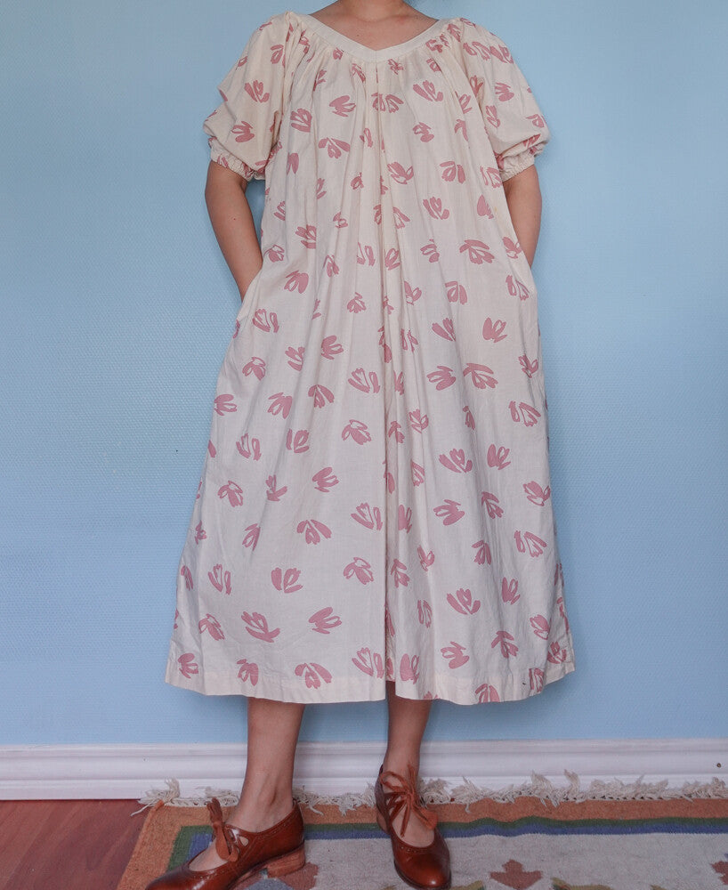 White and pink cotton dress