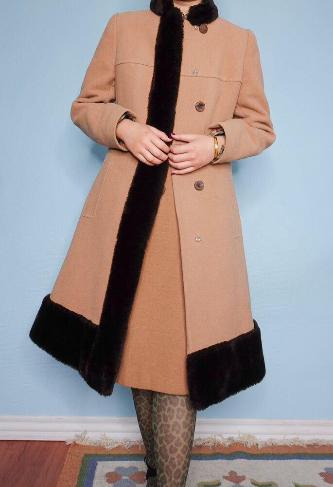 Vintage brown coat S