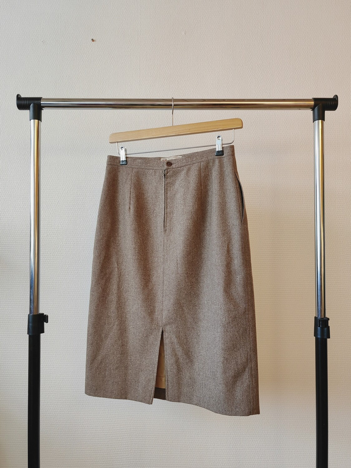 Gucci wool skirt M/L