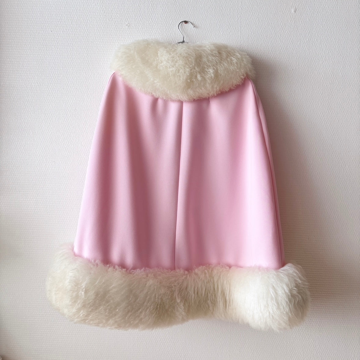 Back view of Lilli Ann Pastel Pink Fur Vintage Cape